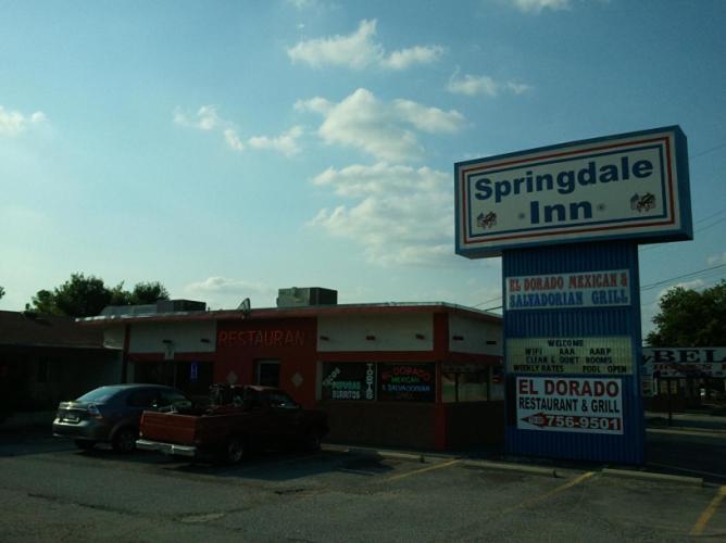 Springdale Inn מראה חיצוני תמונה